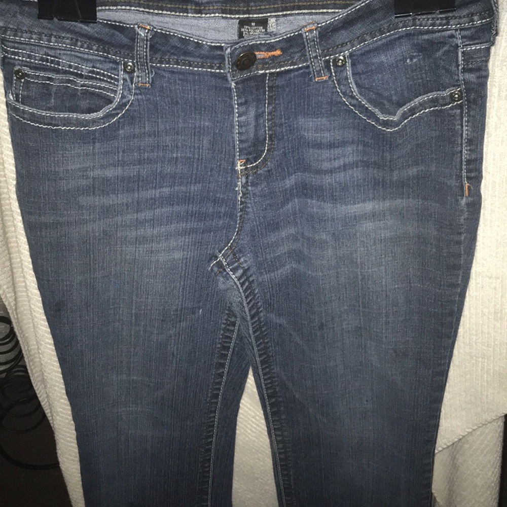 Jeans - Picture 3 of 6